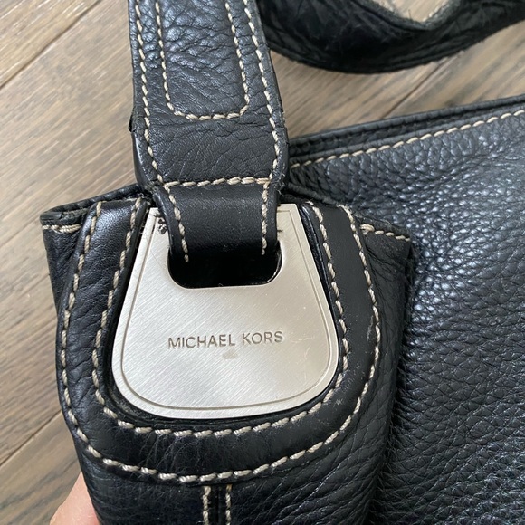 Michael Kors Hobo Shoulder Bag - Picture 7 of 8